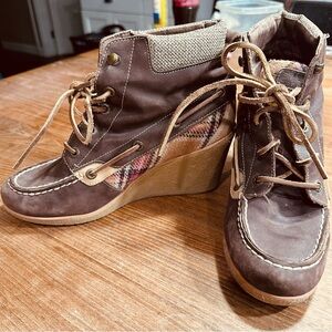 Sperry Brown Plaid Wedge Boots
